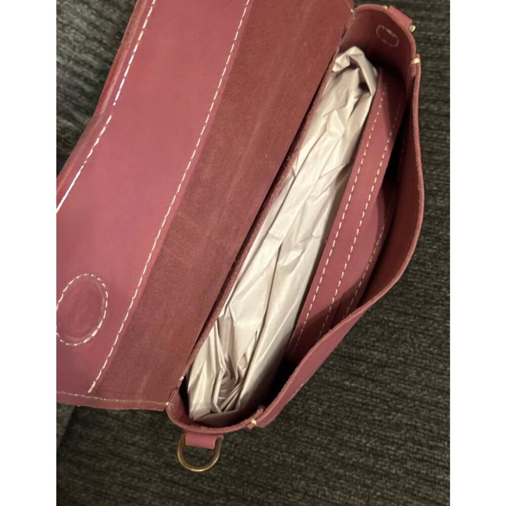 Portland Leather Foxglove Rose Pink Flap Crossbody Bag - Picture 4 of 4